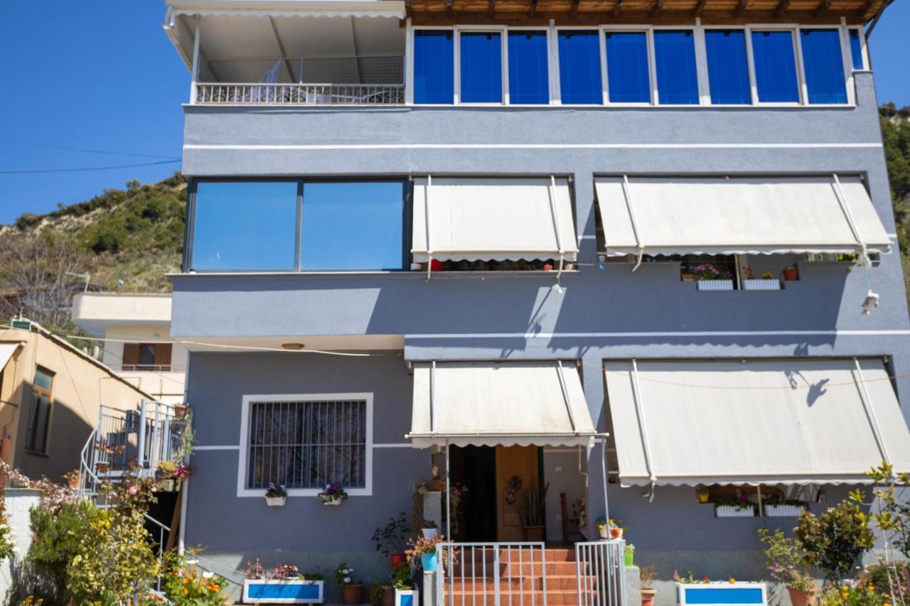 Vila Aulona วญอเรอ ภายนอก รูปภาพ